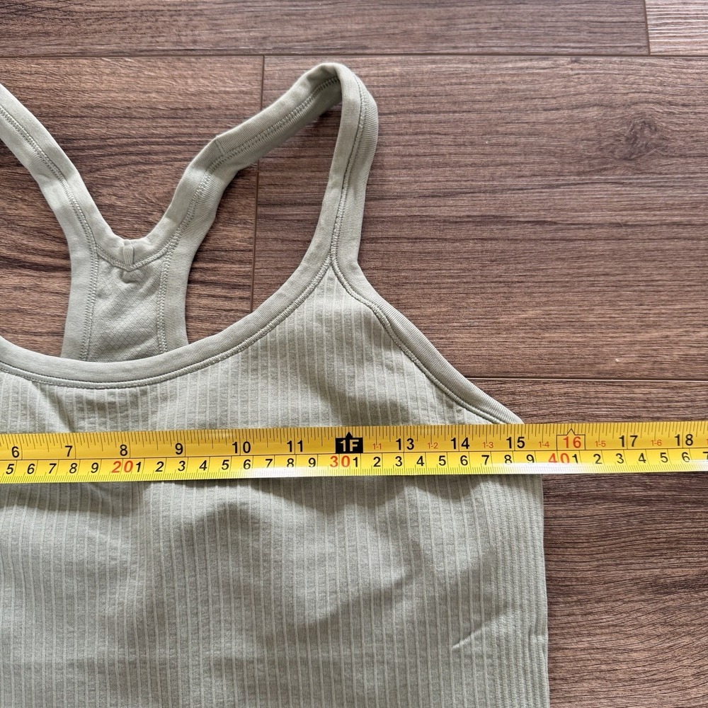 Lululemon Ebb To Street Tank II Ribbed Green Tank Built-in Bra Sz 10-LW1AX1S - Picture 5 of 5